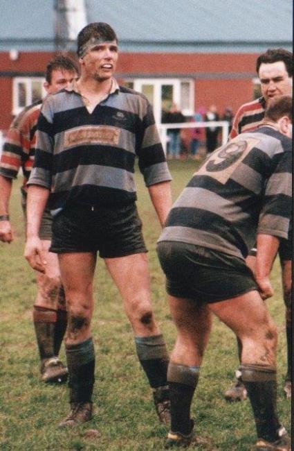Bill Ridge at a lineout Bill Ridge at a lineout